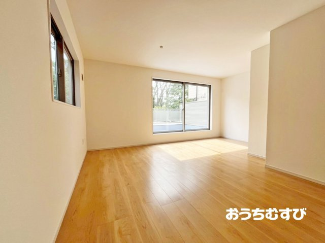 北区金城町4丁目(全1棟)の居間・リビング