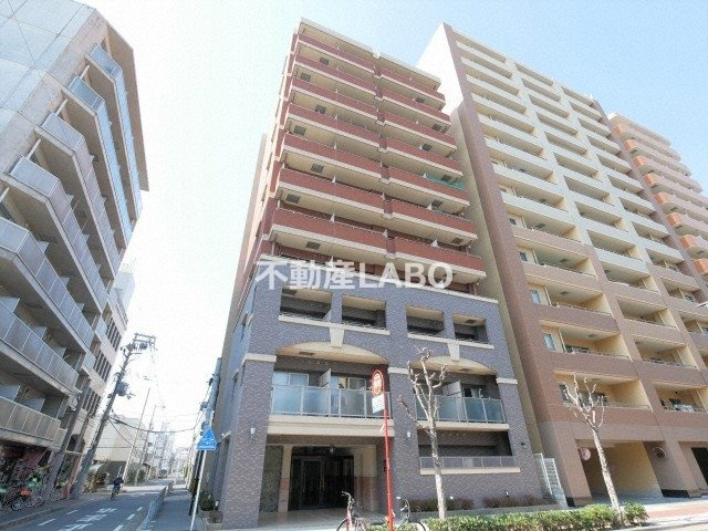 ディナスティ長居公園南の外観