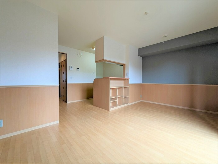 サンクレア Ⅴ の居間・リビング