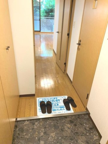 ＣＡＳＳＩＡ目黒の玄関