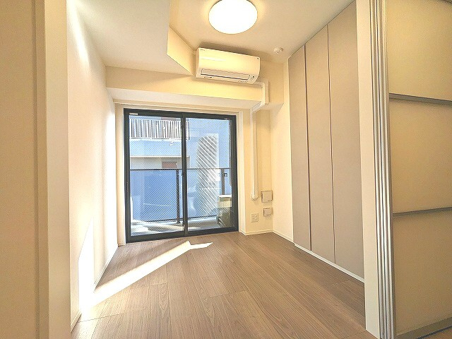 Urbanex KURAMAE RESIDENCEのバルコニー|インターネット無料、照明付きです