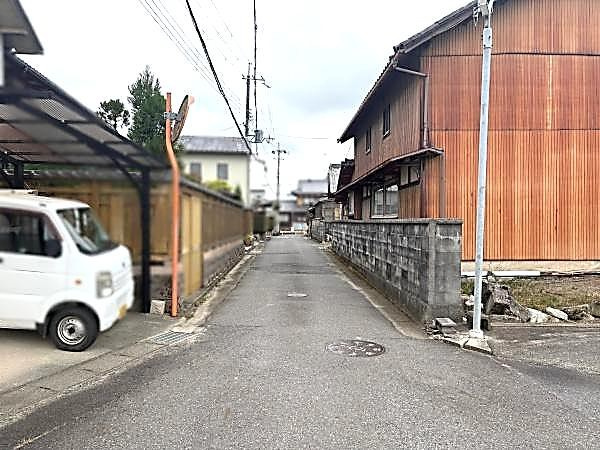 野洲市須原　売土地の前面道路含む現地写真