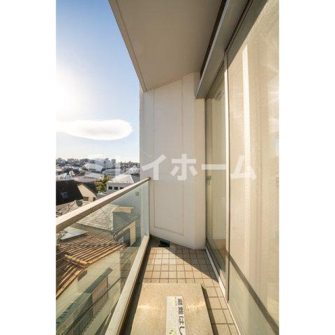 コートブランシェAPのバルコニー