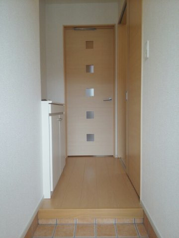 ノーブル　ウィングの玄関