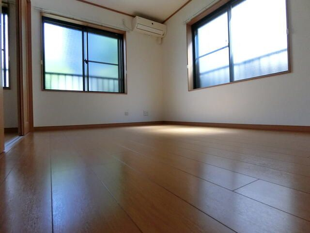 ノイエ下馬の居間・リビング