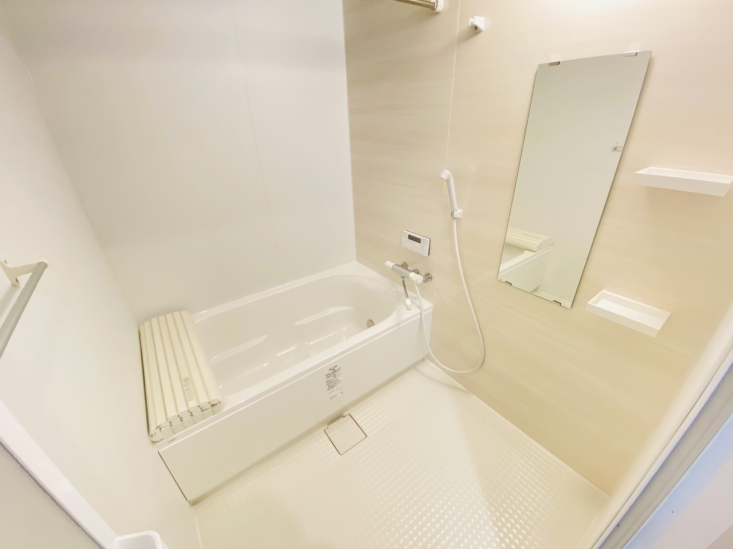 熊本市中央区帯山４丁目の賃貸マンションの浴室