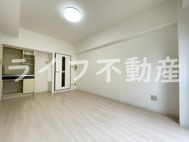 東大阪レジデンスの居間・リビング