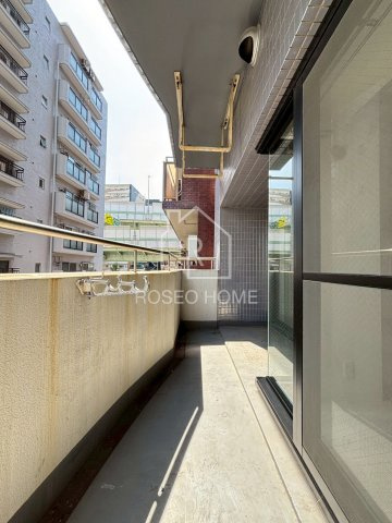 オーラムアルジャン阿波座のバルコニー