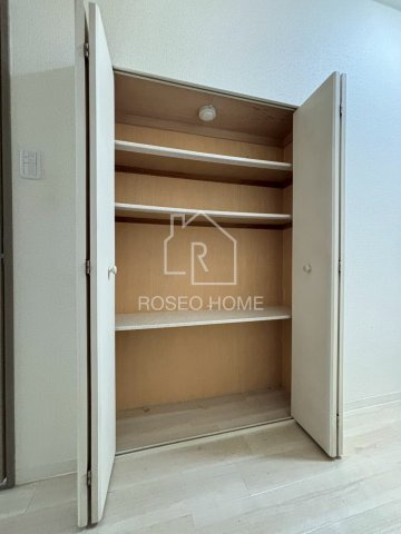 オーラムアルジャン阿波座の収納