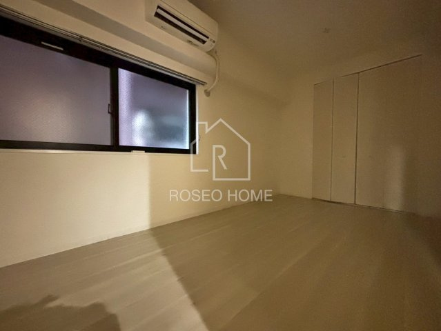 オーラムアルジャン阿波座の洋室