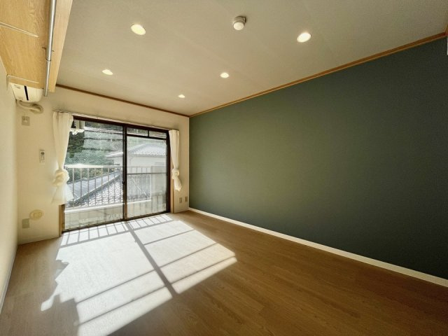 コーポしんしの洋室