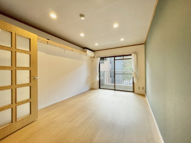 コーポしんしの洋室