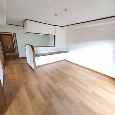 熊本市東区戸島西１丁目の賃貸マンションの居間・リビング