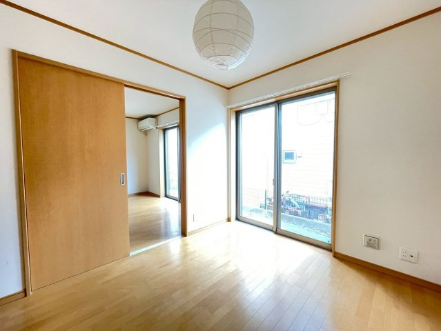 鎌ヶ谷市くぬぎ山４丁目　中古戸建の洋室