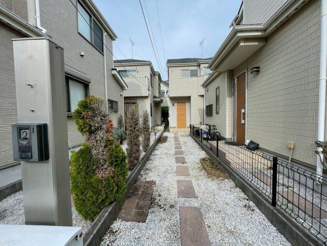 鎌ヶ谷市くぬぎ山４丁目　中古戸建の外観