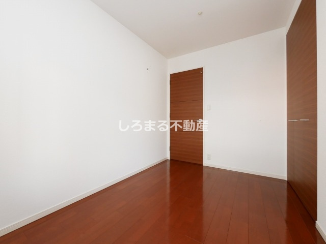 フロンティアタワー日本橋の洋室