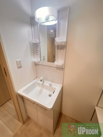 RUSCELLO守山の洗面所