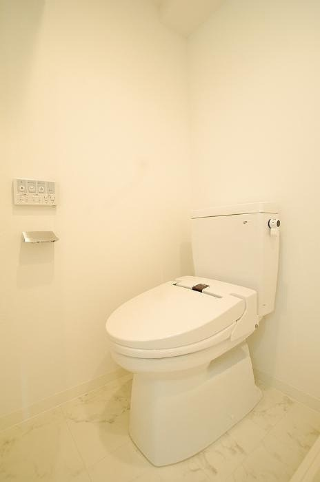 新品家具付きマンション蒲田3（KaGood東京）のトイレ