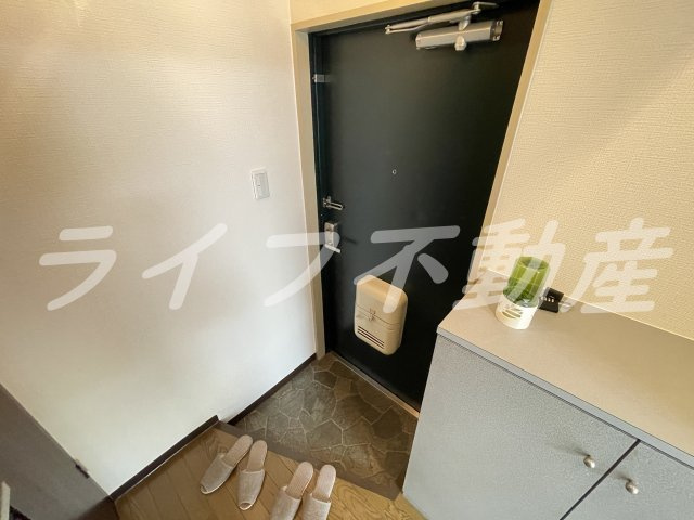 サンライフ東花園（東花園賃貸）の玄関|落ち着いた玄関です