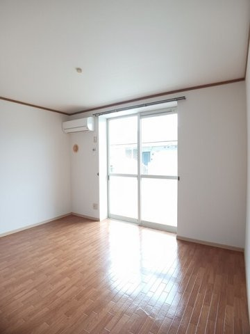 ジョイフルにしむらＡの内装