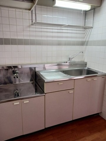 ジョイフルにしむらＡのキッチン