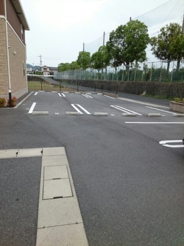 ラ・ポルト　Ｂの駐車場