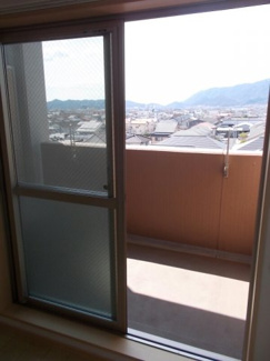 【バルコニー】 | ラフィネ　ロジュマン | 広々としたバルコニーです