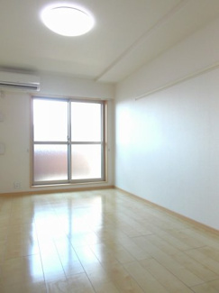 【内装】 | ラフィネ　ロジュマン | 内装は落ち着いています