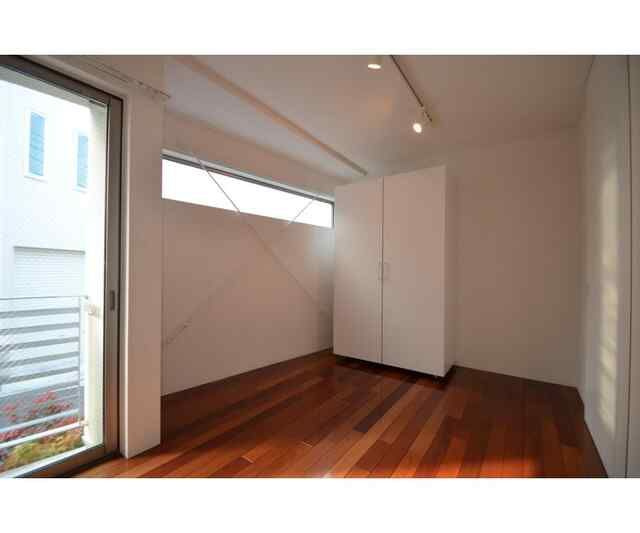 ６ＢＯＸの洋室