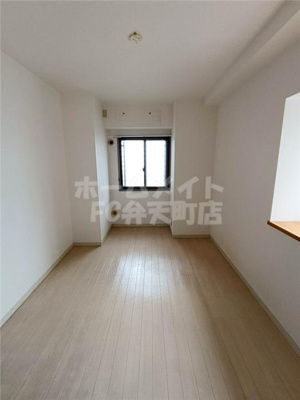 【寝室】 | ベイタウン弁天 | 寝室にいかがでしょうか