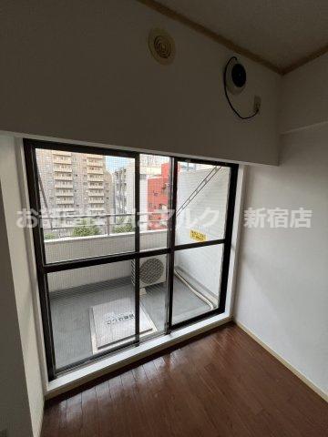 新宿御苑ダイカンプラザの内装