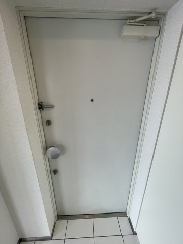 レヴィーガときわ台crobの玄関