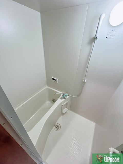 北名古屋市西之保犬井のアパートの浴室