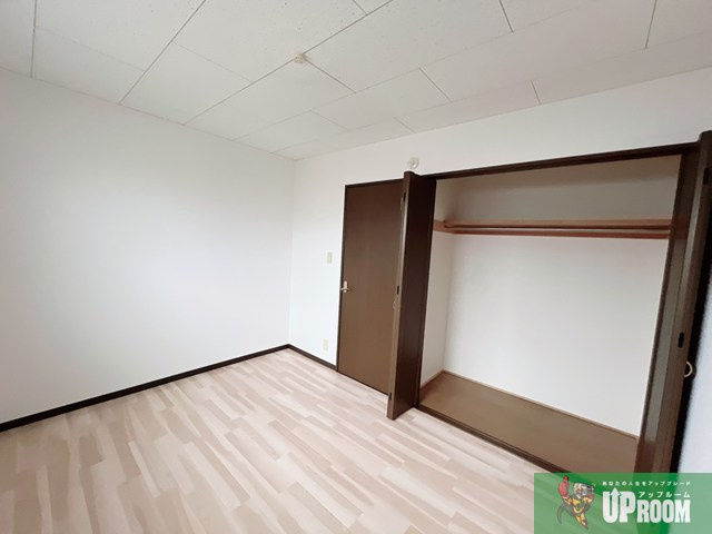 北名古屋市西之保犬井のアパートの内装