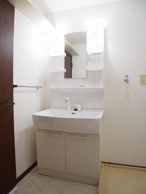 【洗面所】 | クレセント下大利