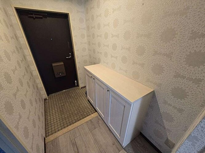 【玄関】 | サンルシェル山科西野