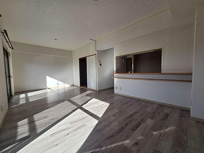 【居間・リビング】 | サンルシェル山科西野