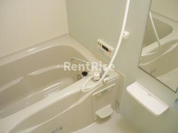 ラ・レセンテＢの浴室|バス