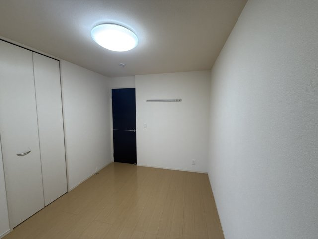 ヴィオラ志染の洋室