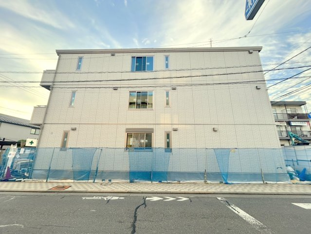 グランパレス国立のエントランス