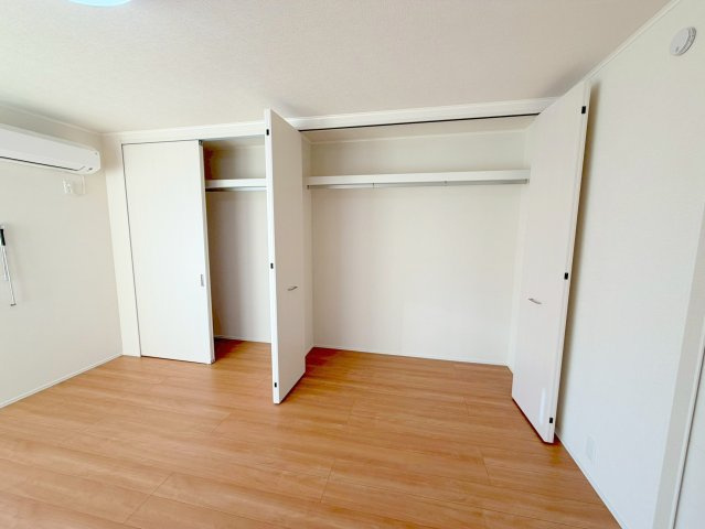 グランパレス国立の収納