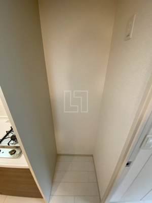 【洗面所】 | プレサンス心斎橋ラヴィ | プレサンス心斎橋ラヴィ　室内洗濯機置き場