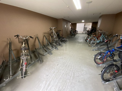 【その他共用部分】 | プレサンス心斎橋ラヴィ | プレサンス心斎橋ラヴィ　駐輪場