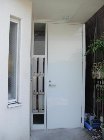 レタンのエントランス