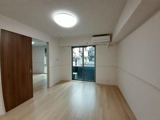 ガーデニアKの居間