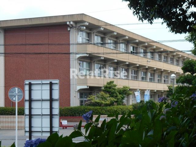 グリーンヒルズ|一宮市立尾西第一中学校 0.2km