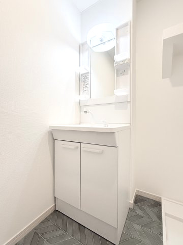 ポラリス野中町の独立洗面台|間口600の洗面化粧台