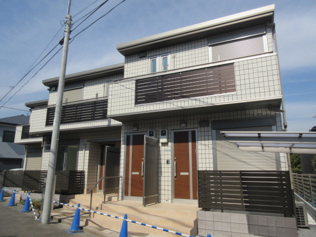 ヒルハイム峰岡の外観