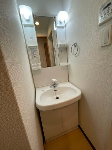 サン・錦本町ビル 名古屋市賃貸　仲介手数料無料の洗面所