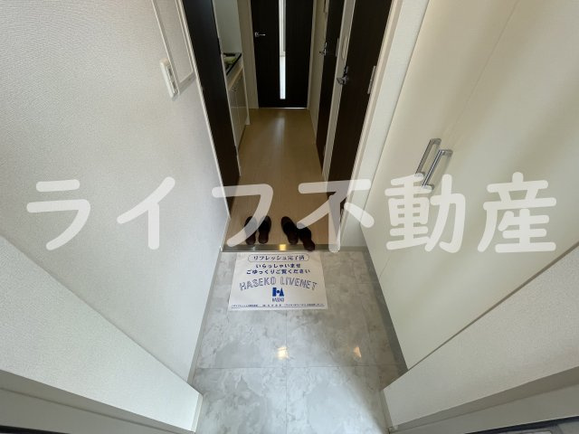 CASSIA高井田SouthCourtの玄関|落ち着いた玄関です